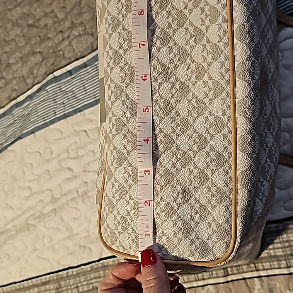 Kate Spade purse - Picture 14 of 16